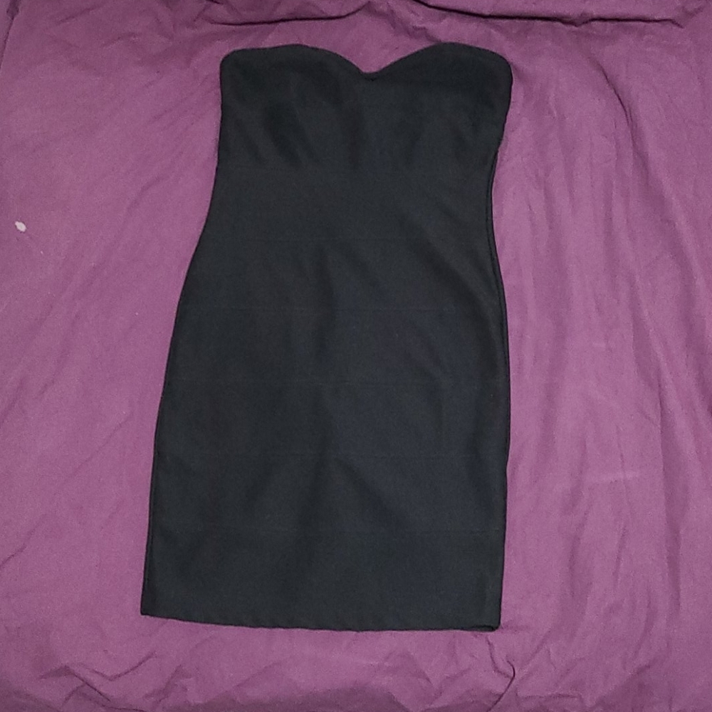 Black lil dress